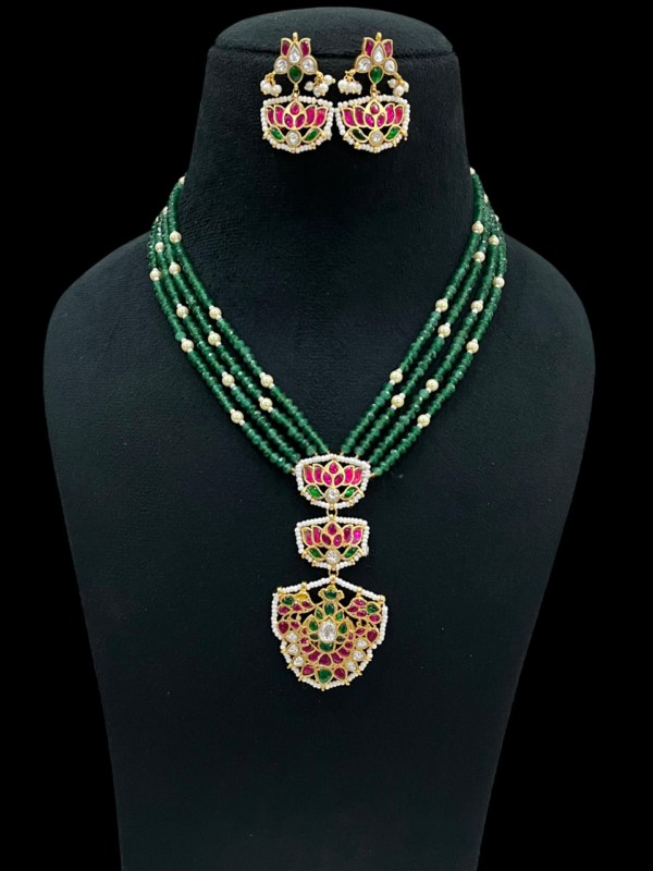 Premium Traditional Lotus Design Necklace Set