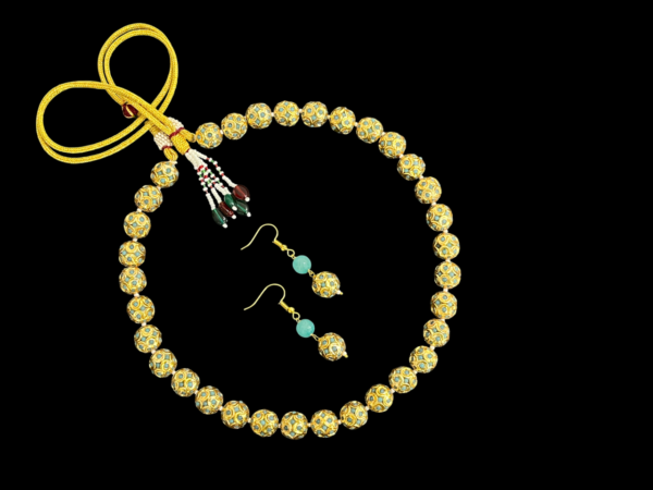 Single Layered Metal Ball Necklace set With Earrings For Stylish Women - Image 3