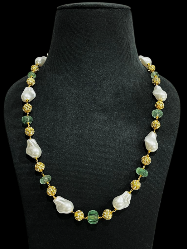 Elegant Single Layered Metal Beads Baroque Pearl Necklace Mala For Stylish Women