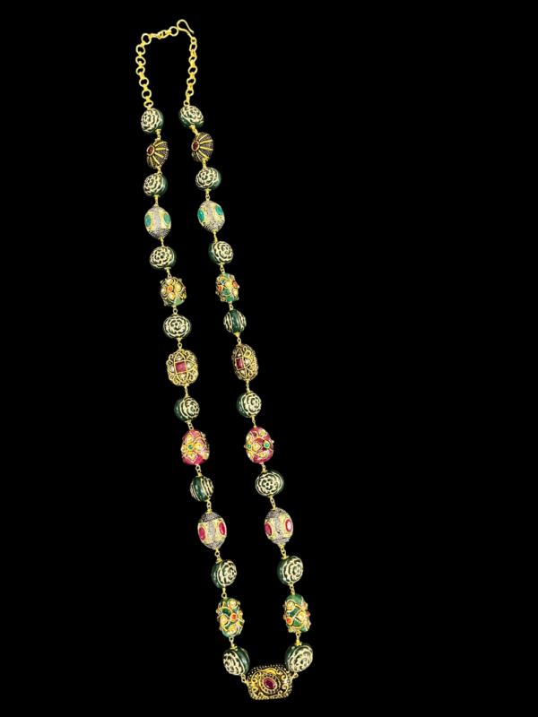 Stunning Single Layerd Traditional Handcrafted Beaded Necklace For Women - Image 2