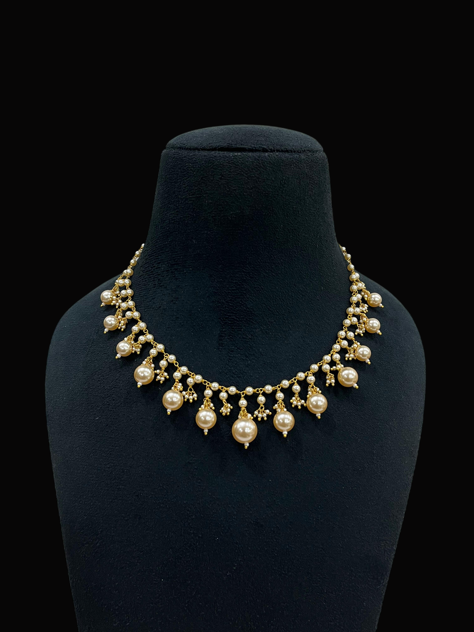 Premium Swarovski necklace for stylish women for wedding anniversery gift